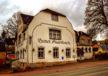 Alter Gasthof -Hotel Auerbach- (2015) Abriss 2021.jpg